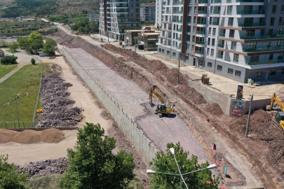 Derince Trafo Sokak’ta toprakarme imalatına devam