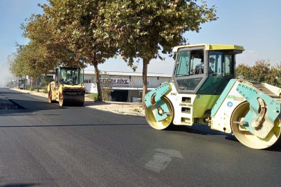 Darıca Atatürk Caddesi’ne 11 bin ton asfalt seriliyor