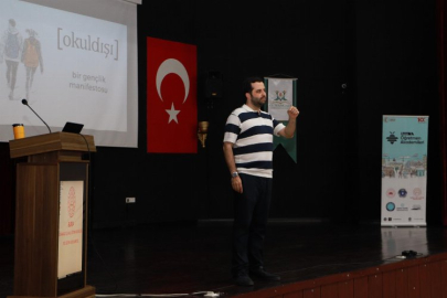 Bursa'da 'Öğretmen Akademeleri'ne devam